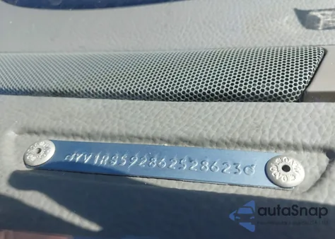 2006 Volvo S60 2.5T from USA, damaged, VIN YV1RS592862528623